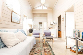 Harbour and Coastal 3 Bedroom Home with Path Views